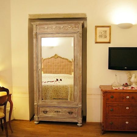 Melarancio Apartments Firenze Szoba fotó