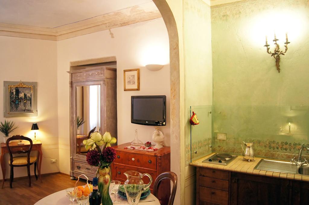 Melarancio Apartments Firenze Szoba fotó