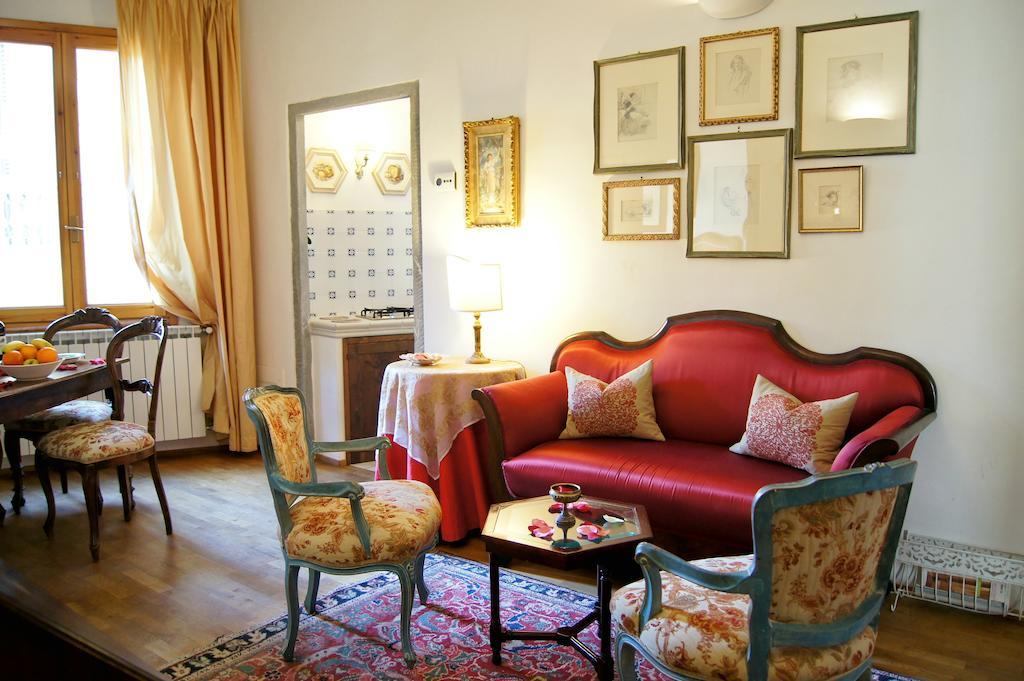 Melarancio Apartments Firenze Szoba fotó