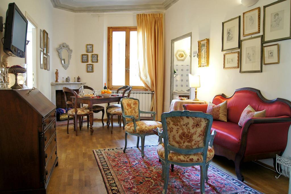 Melarancio Apartments Firenze Szoba fotó